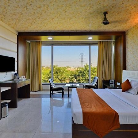 Hotel Tilak Бхопал Екстер'єр фото
